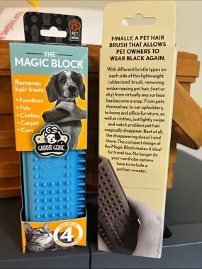 The Magic Block - Pet Hair Removal Brush